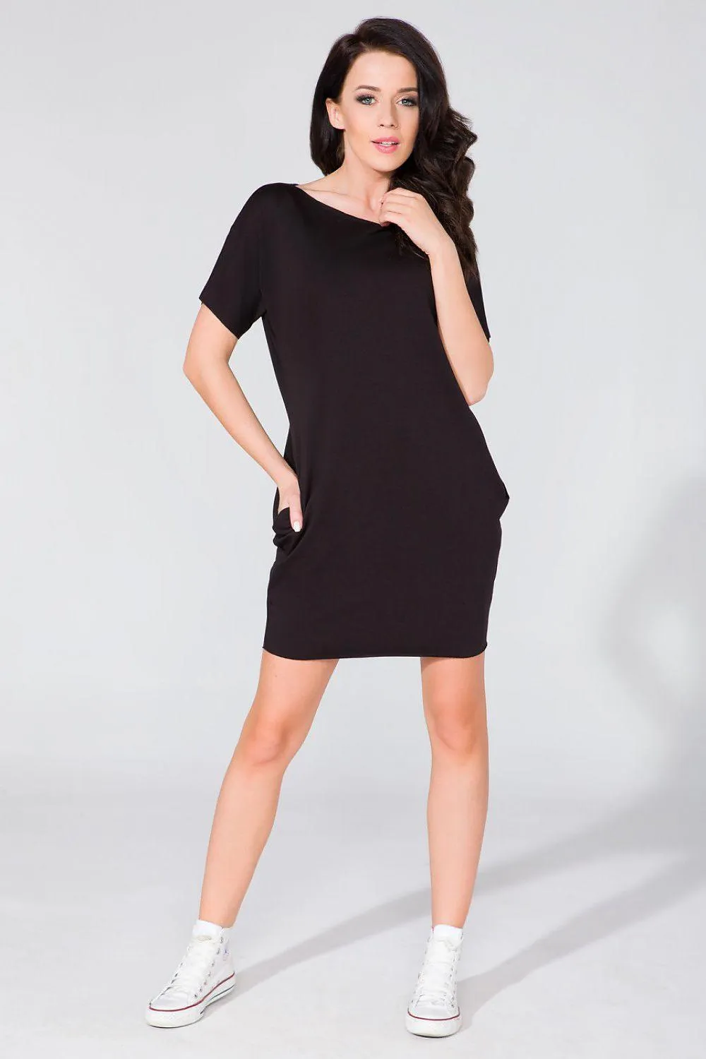 Chic and Cozy Cotton Daydress - Effortless Style for Today's Women