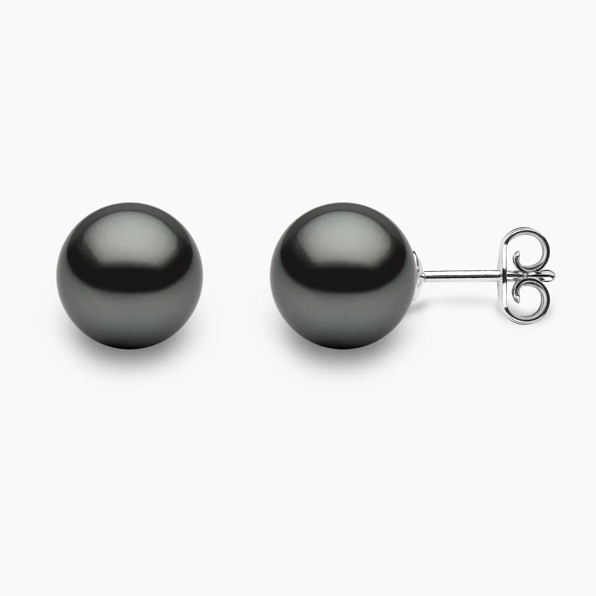 Classic 18K Gold Tahitian Pearl Stud Earrings