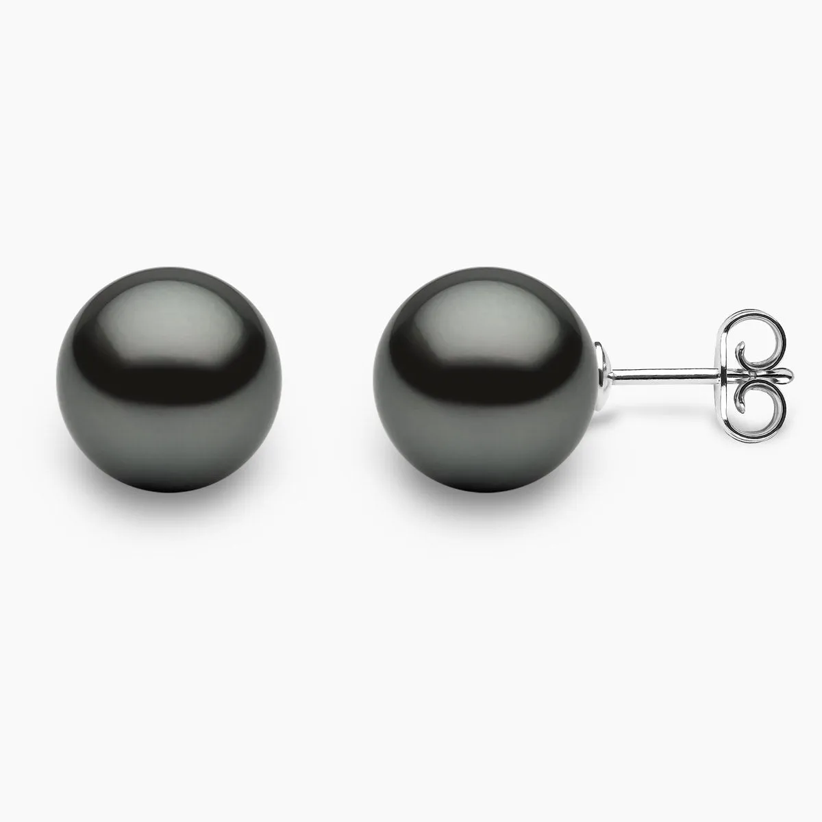 Classic 18K Gold Tahitian Pearl Stud Earrings