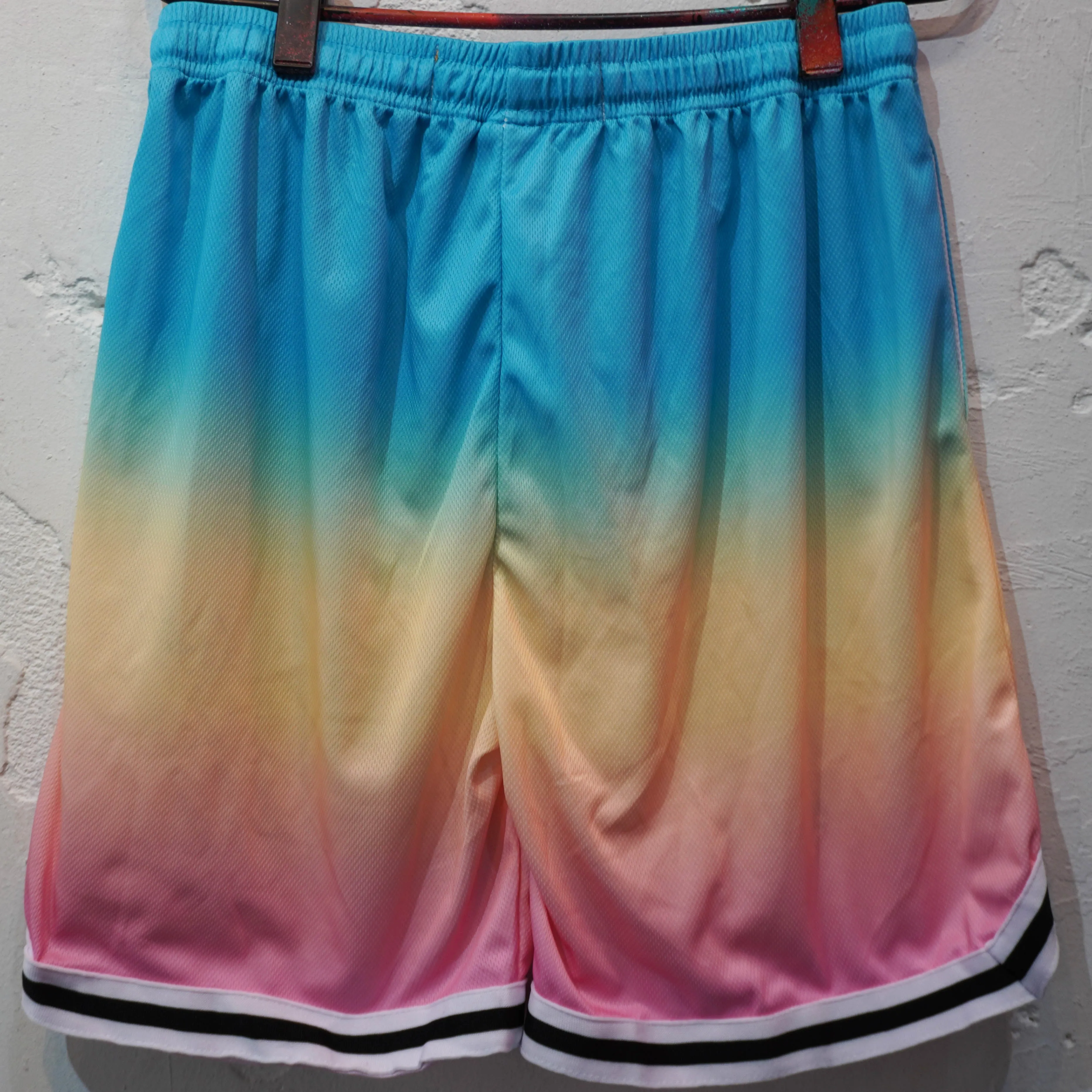 COLORED ART GANG MONEY SHORTS