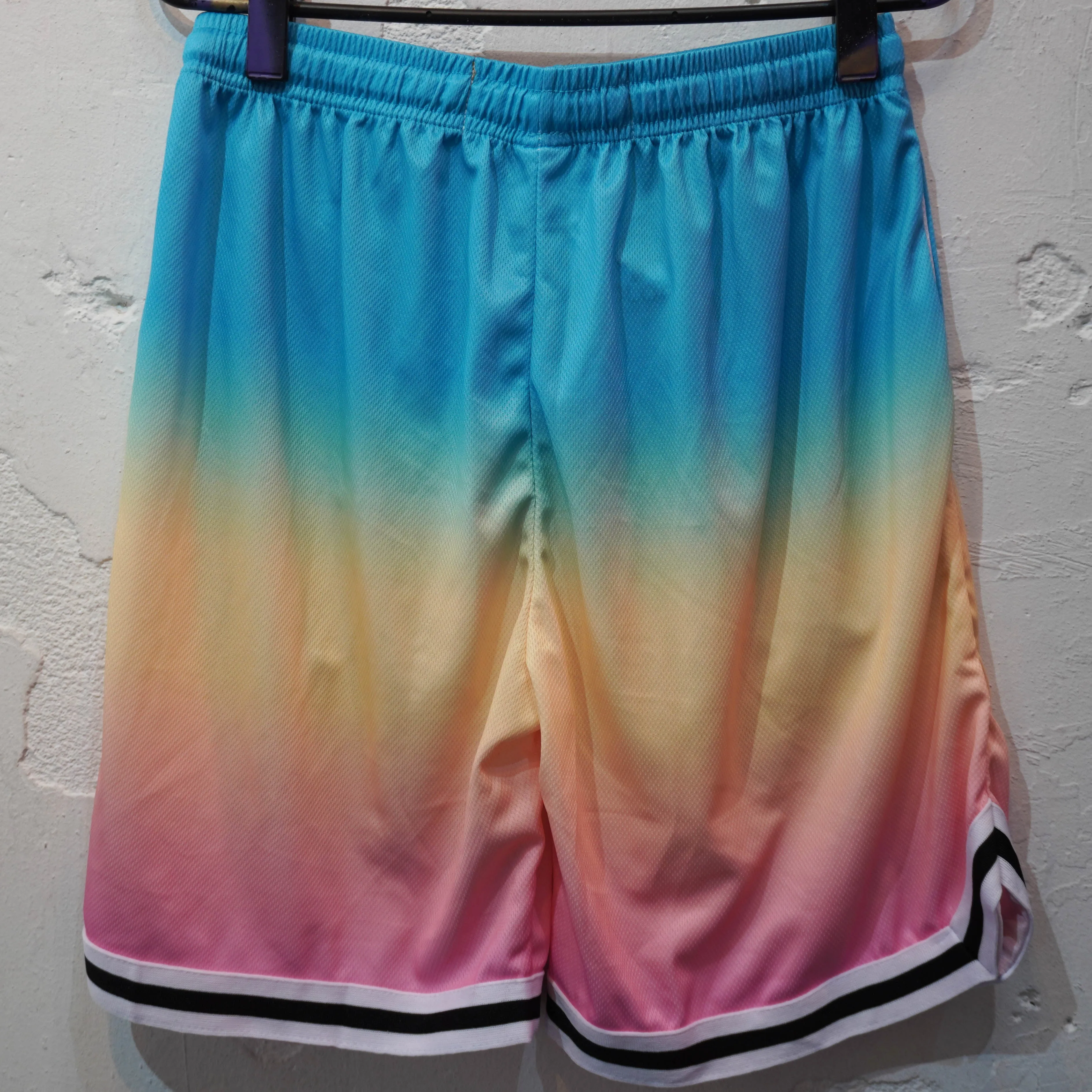 COLORED ART GANG MONEY SHORTS