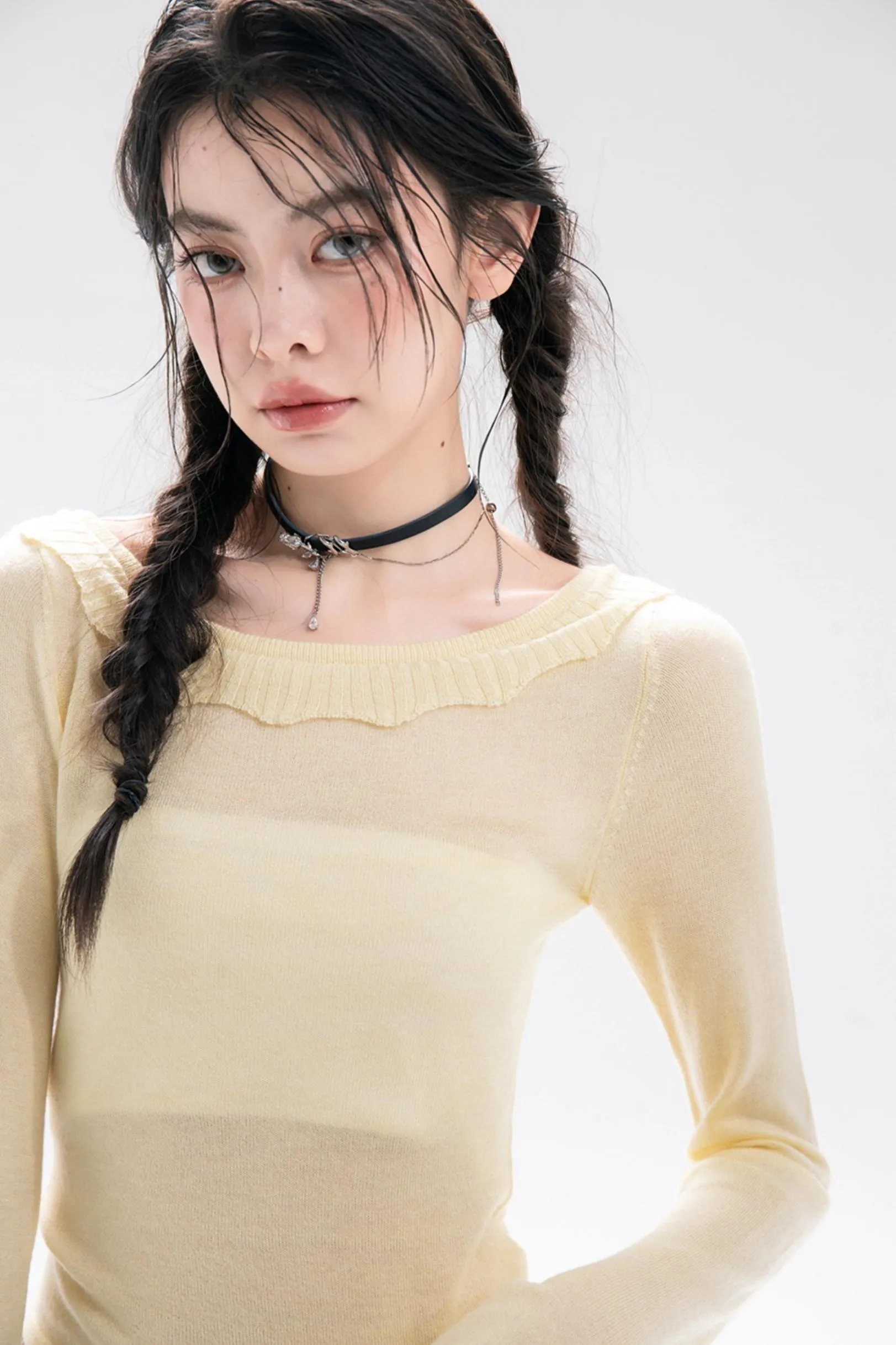 Lightweight Wavy Wool Top