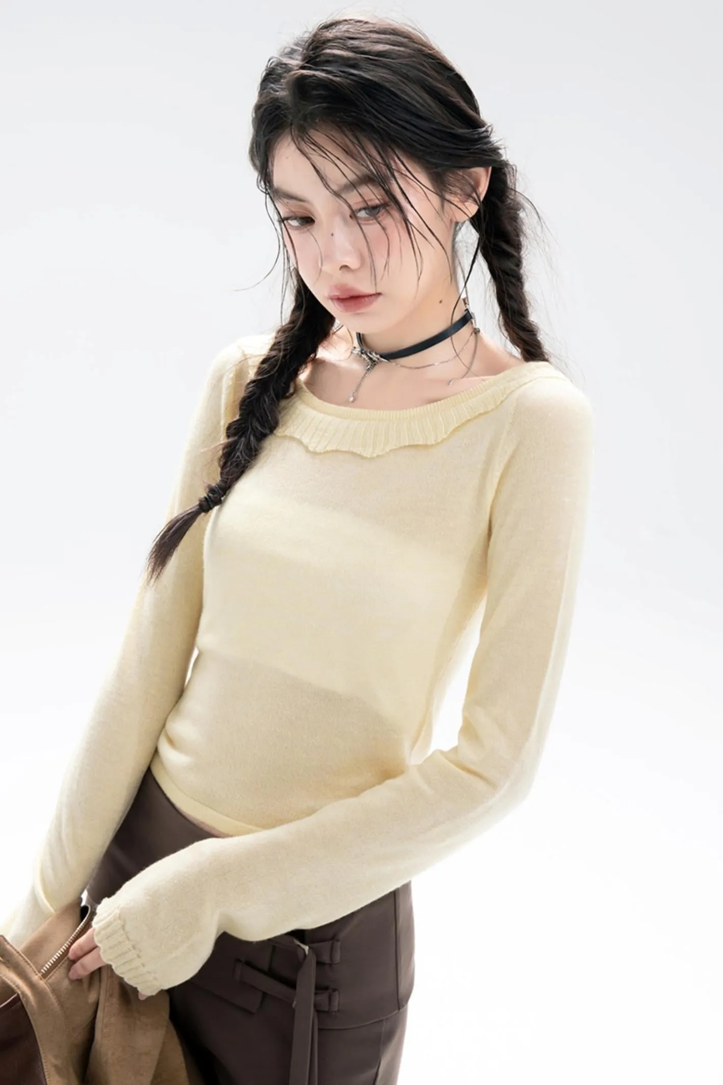 Lightweight Wavy Wool Top