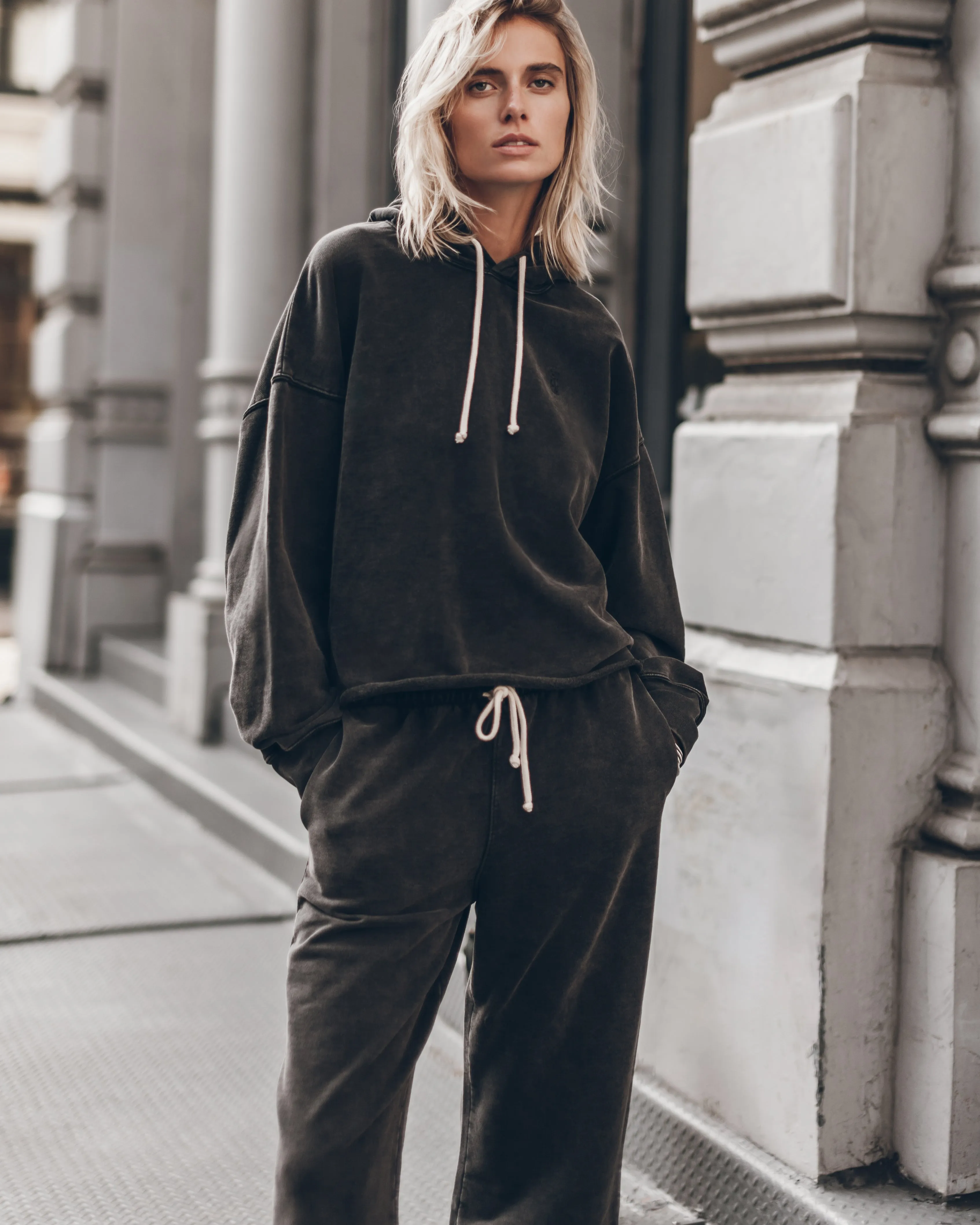 The Dark Cropped Base Hoodie