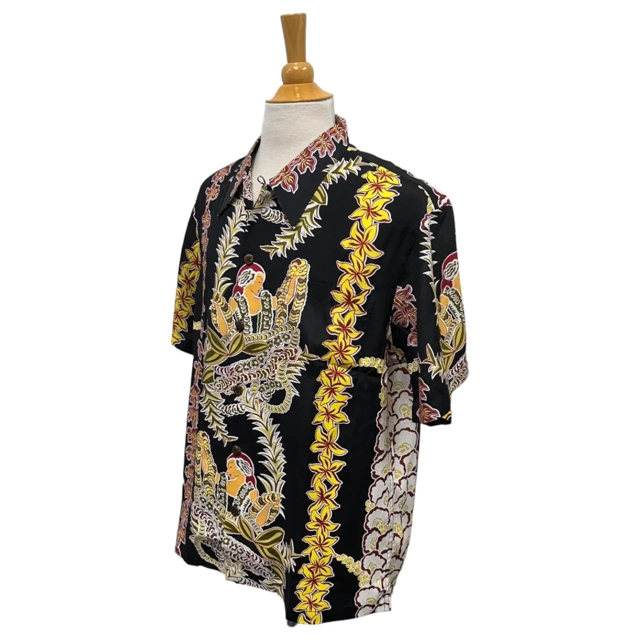 Vintage Prints Hula Girl & Flower Lei Print Aloha Shirts Black | Vintage Aloha Shirts Brand: Kamehameha