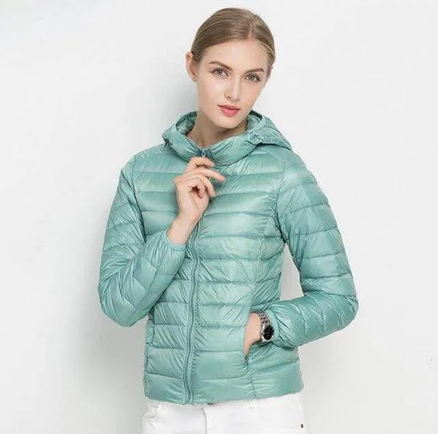 Winter Women Ultra Light Down Jacket 90% Duck Down Hooded Jackets Long Sleeve Warm Slim Coat Parka Female Solid Portabl Outwear (US 6-20W)